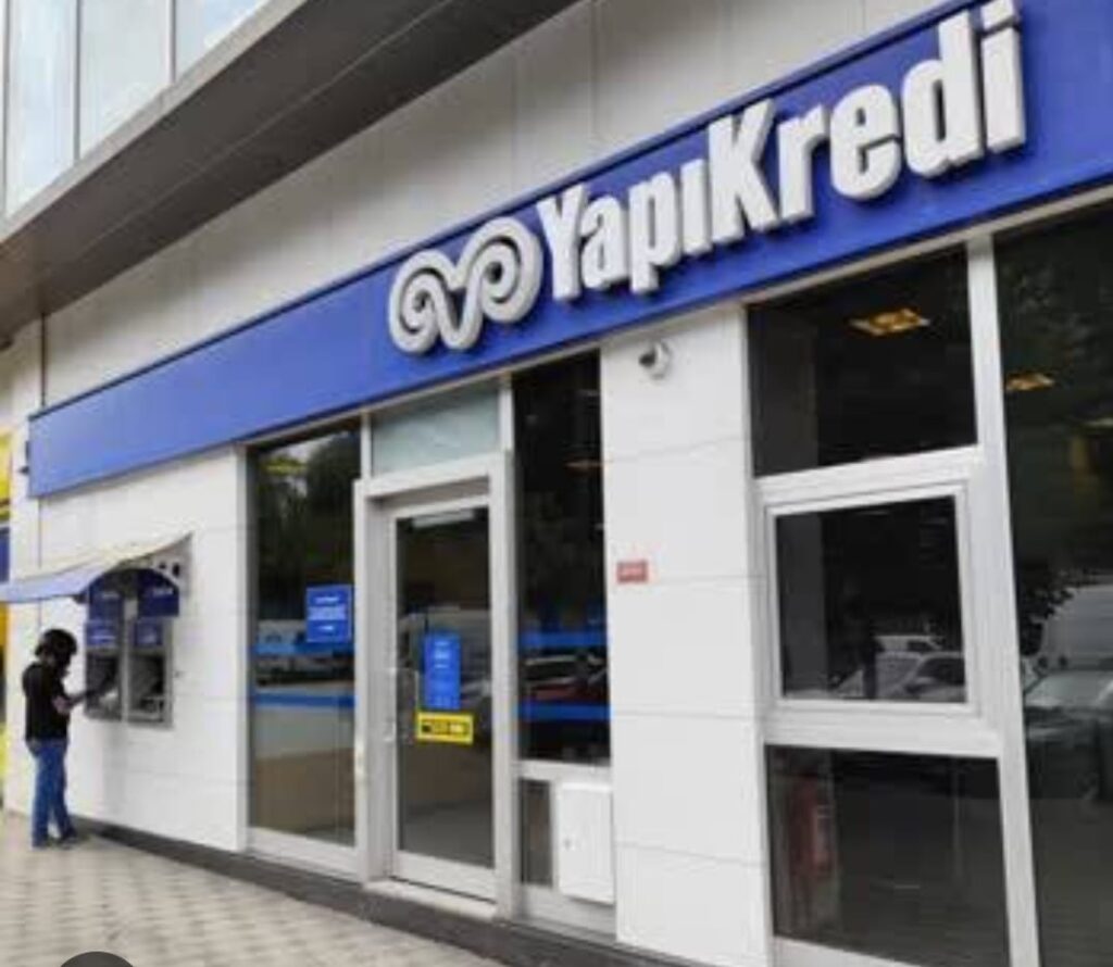 Akya Yapıkredi Bankası Alüminyum Kapı Kaplama Cam
