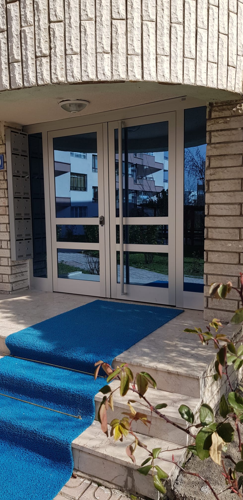 Akya Alüminyum apartman bina giriş kapısı Çankaya
