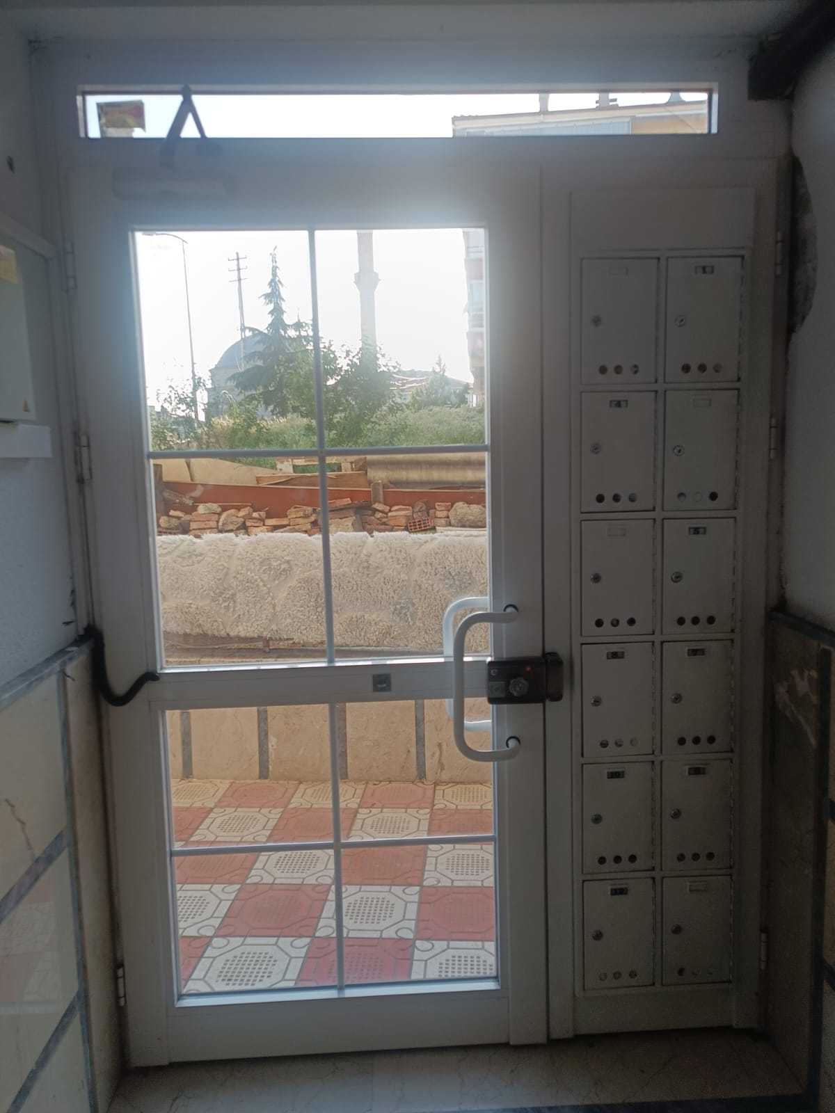Alüminyum Giriş Kapısı Tamir Bakım YETKİLİ TAMİRCİ